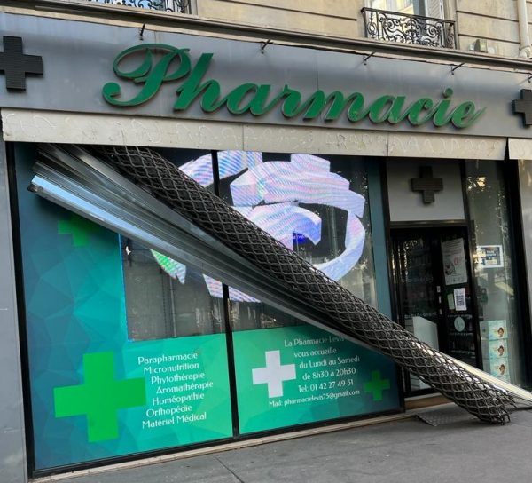 Réparer un rideau métallique suite à un cambriolage